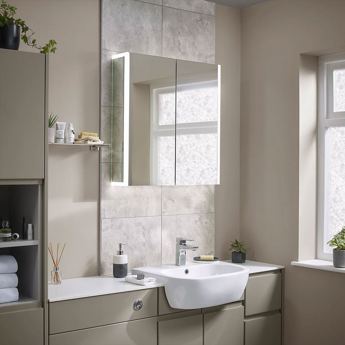 Grey Linen Bathroom Mirror Unit Cabinet 600mm Wall Mounted Storage - Image 1