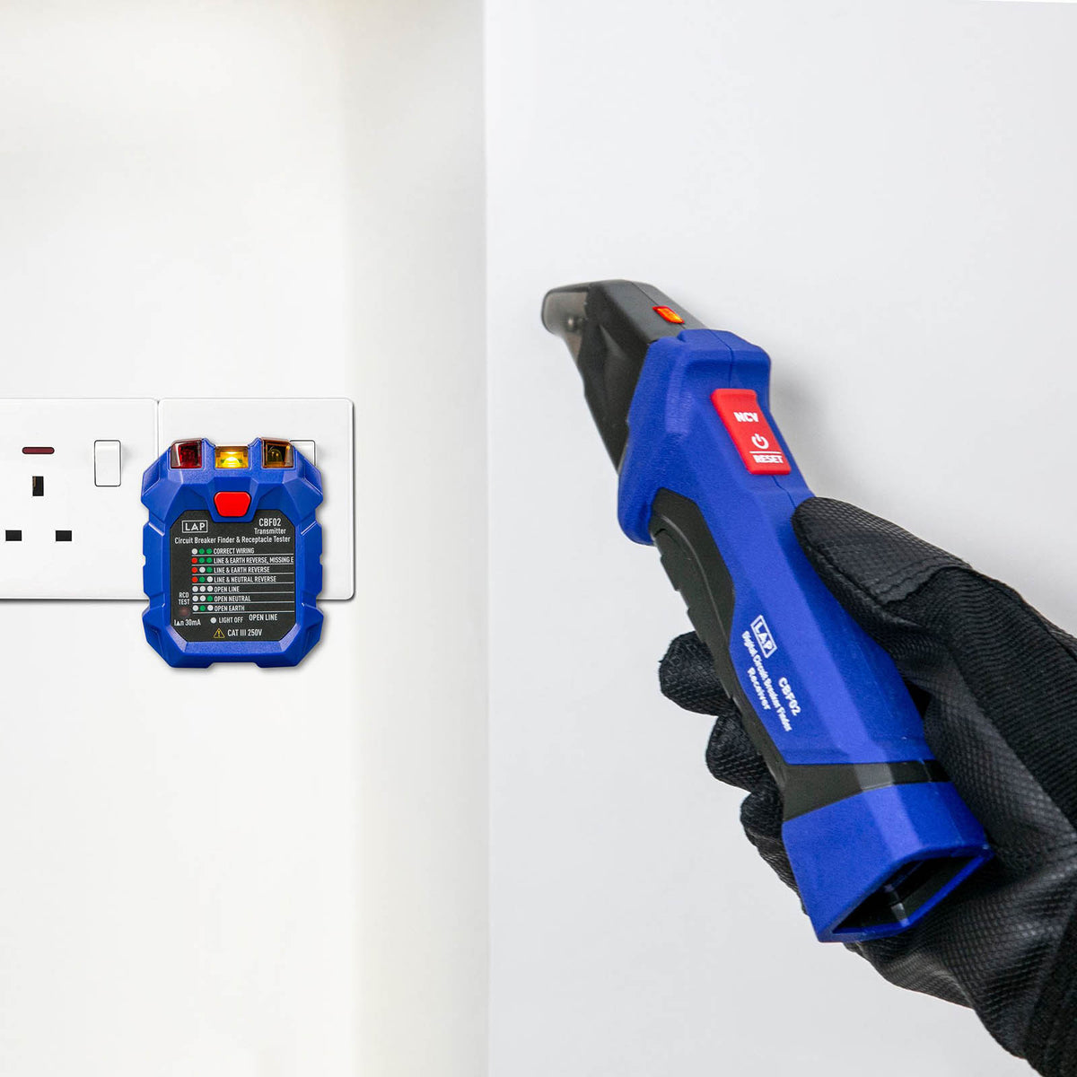 LAP Circuit Breaker Finder CBF01 Reset Function CAT III 13A Electricals Tool - Image 5