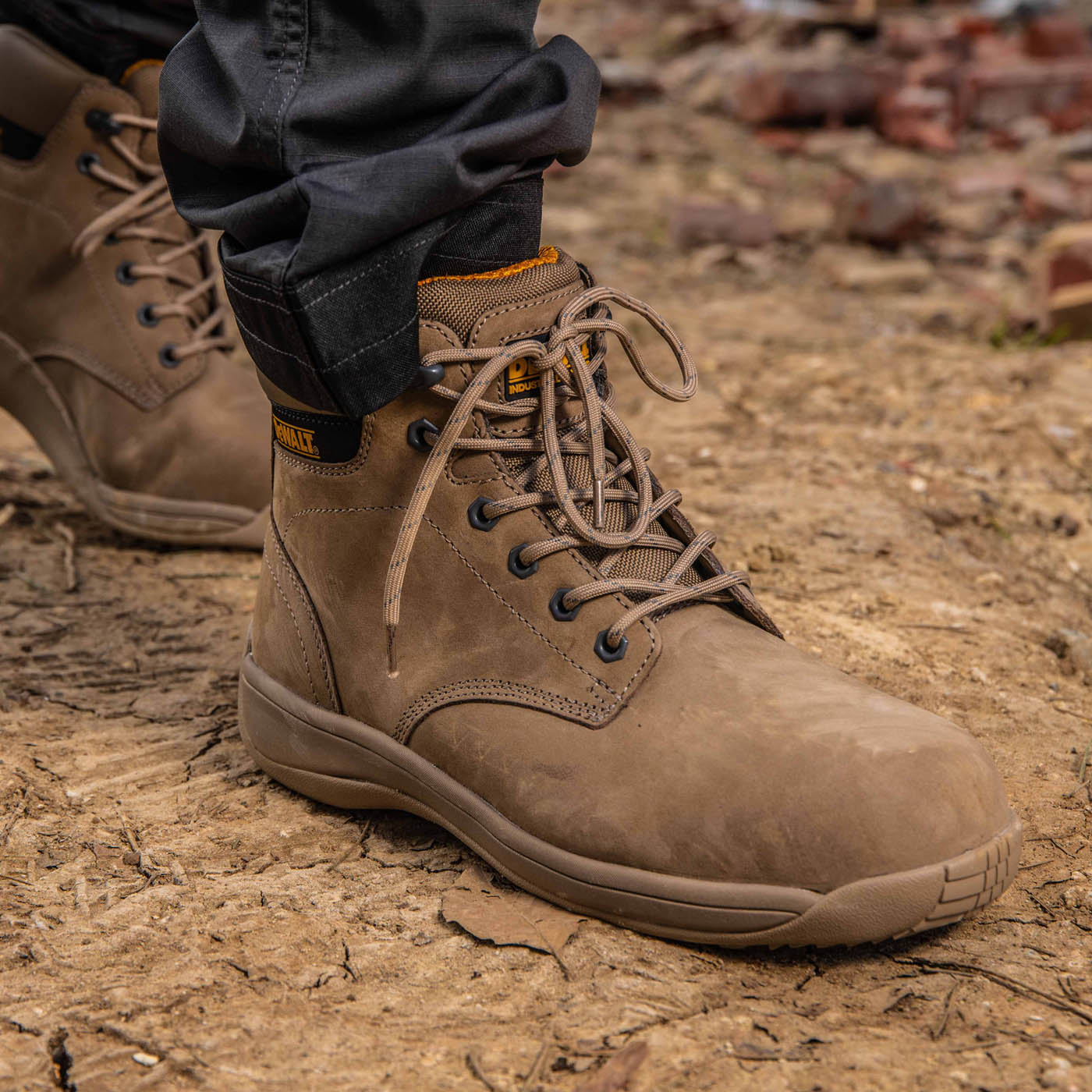 DeWalt Safety Boots Men's Standard Fit Brown Work Shoes Steel Toe Size 9 - Image 4