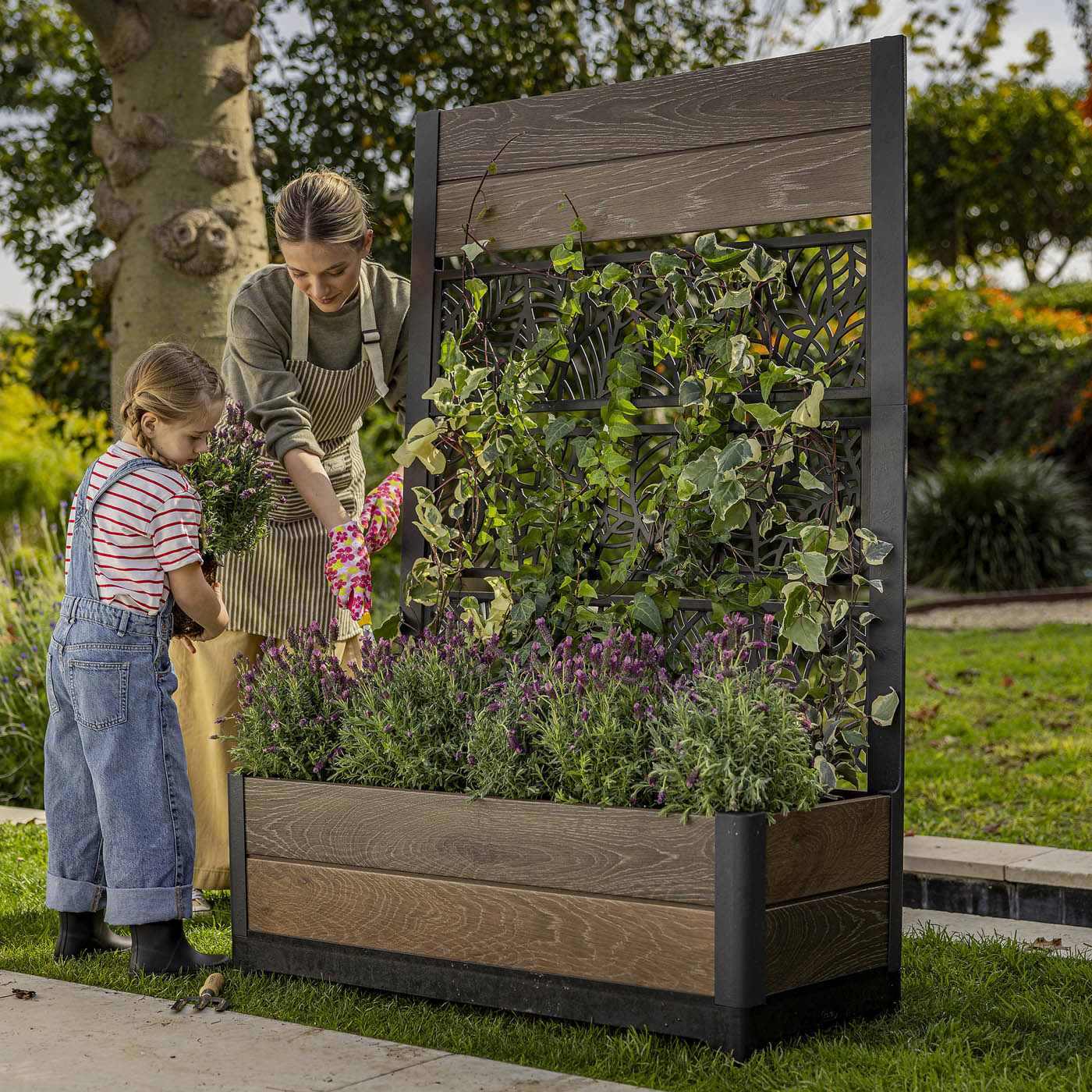 Keter Tulip Screen L-shaped Resin Planter 98L (W)44.4cm - Image 4