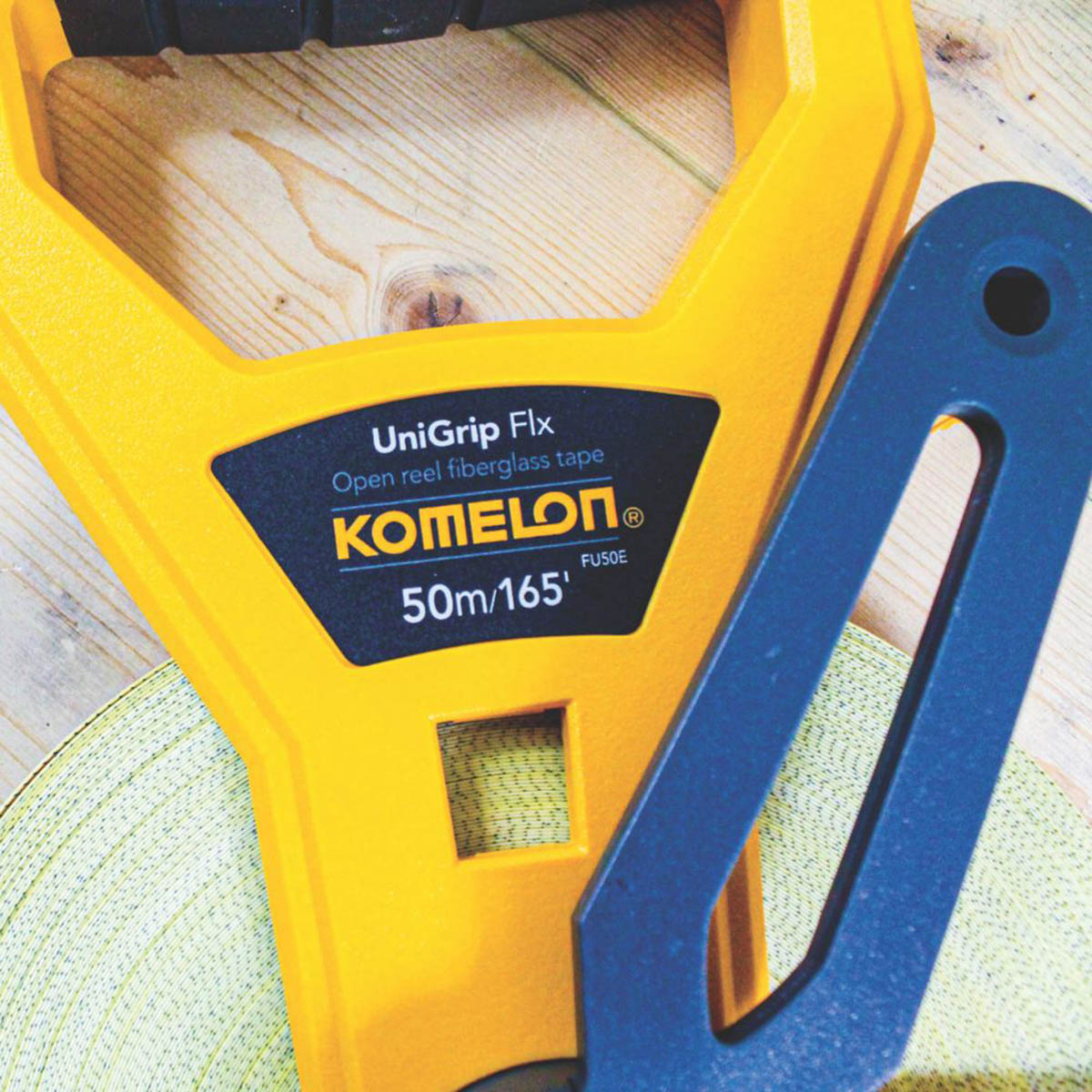 Komelon Tape Measure Fibreglass True Zero Hook Abrasion Resistant Heavy Duty 50m - Image 6