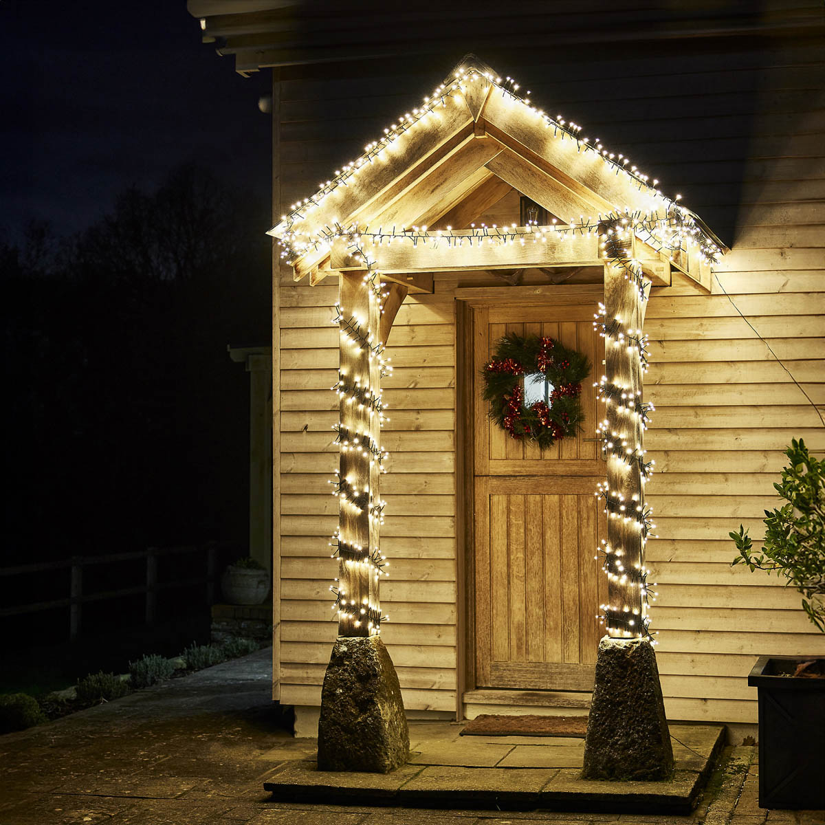 LED Christmas String Lights Cluster 2000 Warm White Timer Indoor Home - Image 1