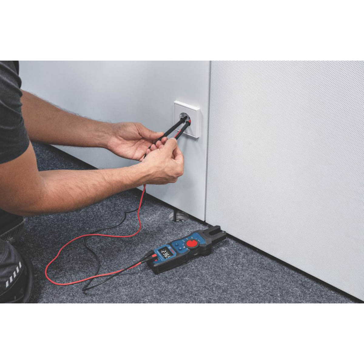 Bosch AC/DC Fork Meter Voltage Tester Open Jaw Auto-Function Detection 1000V - Image 5