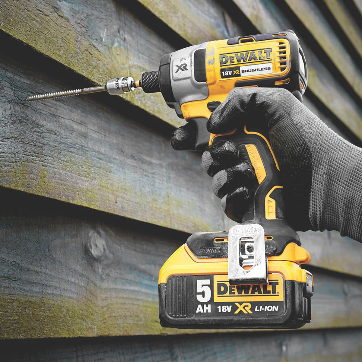 DeWalt Impact Driver Cordless 18V DCF887N-XJ Brushless Soft Grip Body Only - Image 2