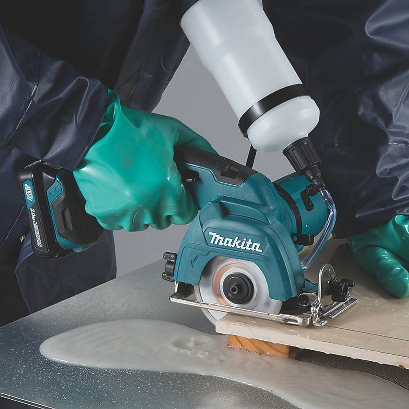 Makita Glass Tile Cutter Cordless 10.8V Li-Ion CC301DZ Compact 85mm Body Only - Image 3