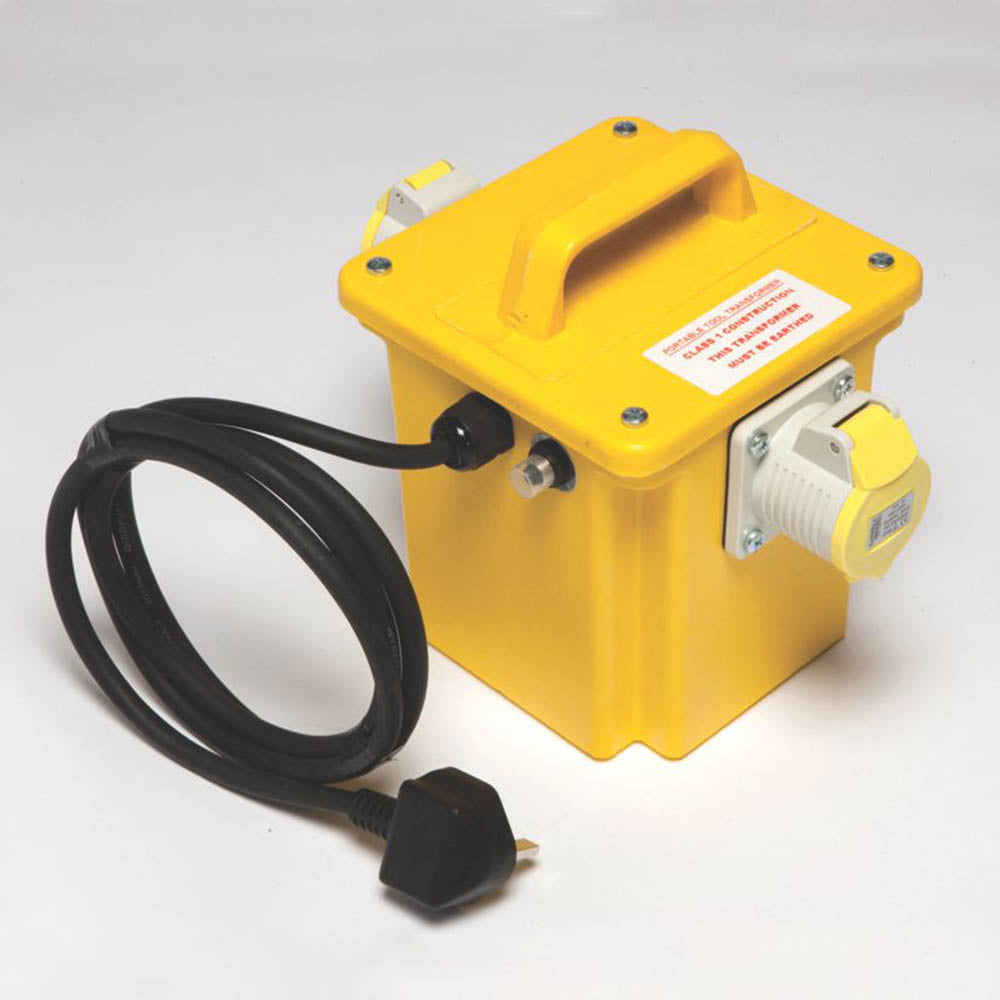 Isloation Transformer Portable Freestanding Step Down 2 Output Sockets 230V 110V IP44 - Image 2