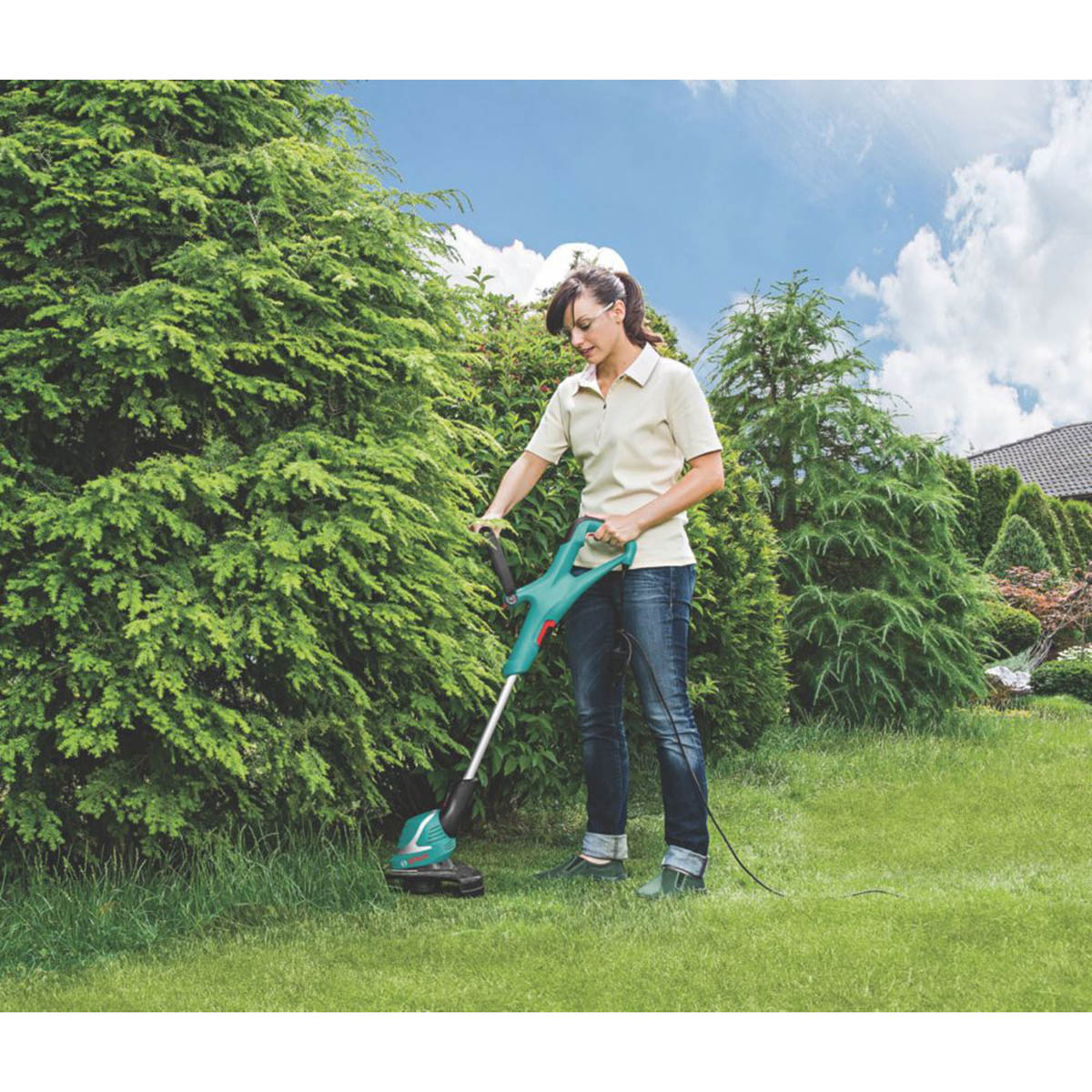 Bosch Grass Trimmer Electric ART 24 400W Telescopic Shaft Lightweight 230V - Image 3