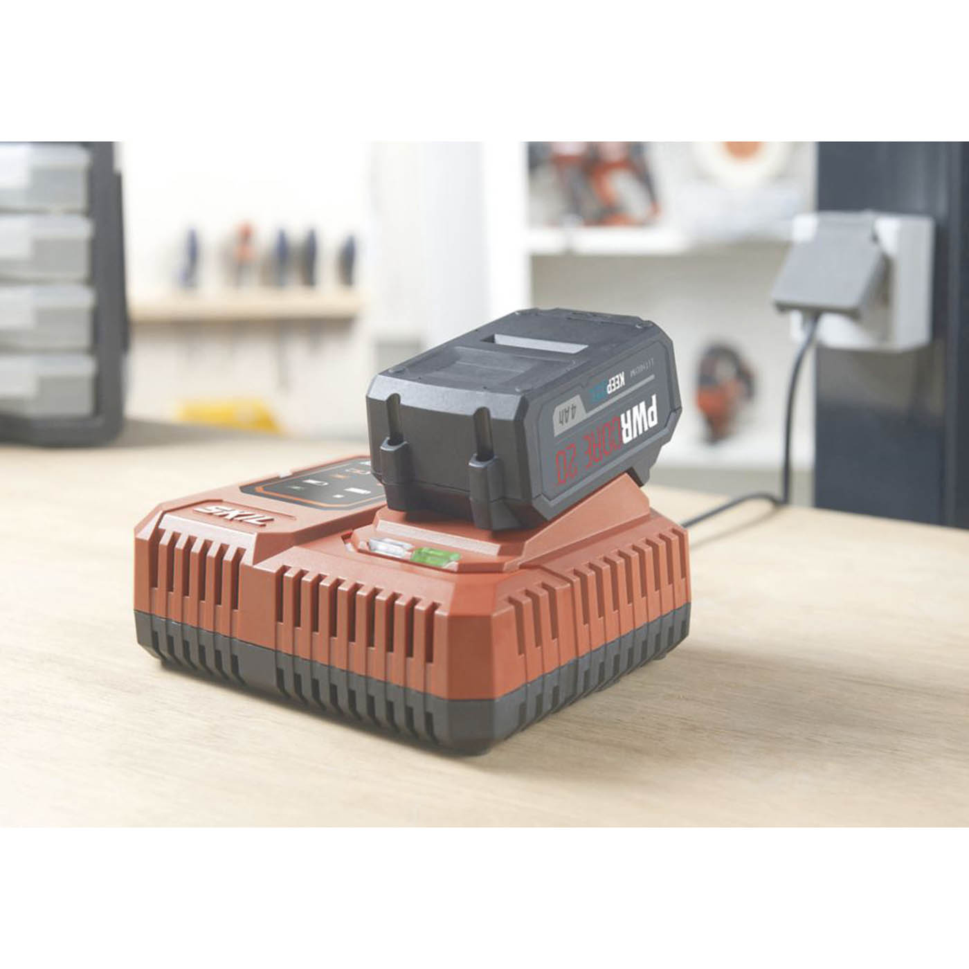 Skil Battery 20V 4.0Ah Li-Ion Powerful LED Indicator BR1E3104AA PWRCORE 20 - Image 3