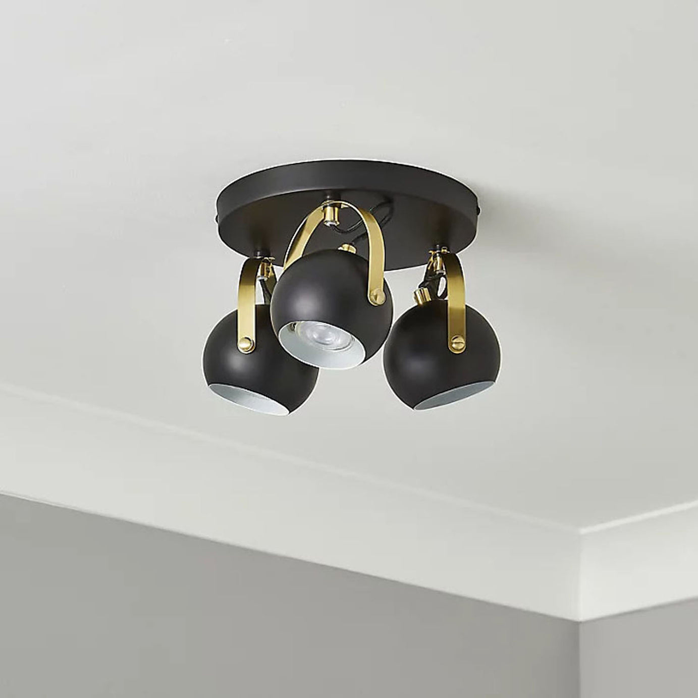 Ceiling Spotlight 3 Way Matt Black Modern Retro Style Round Shades LED IP20 240V - Image 1