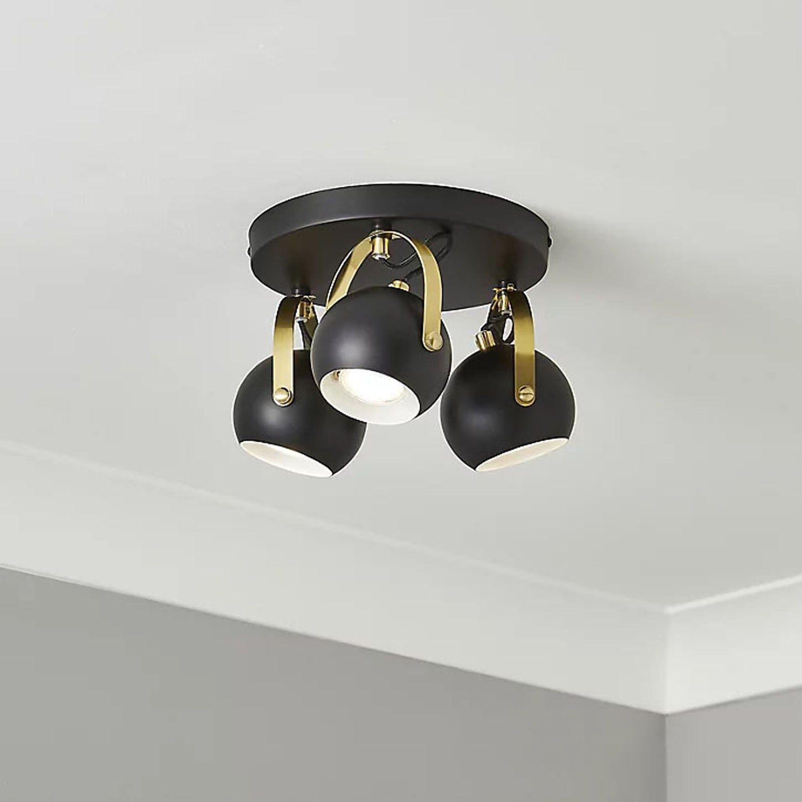 Ceiling Spotlight 3 Way Matt Black Modern Retro Style Round Shades LED IP20 240V - Image 3