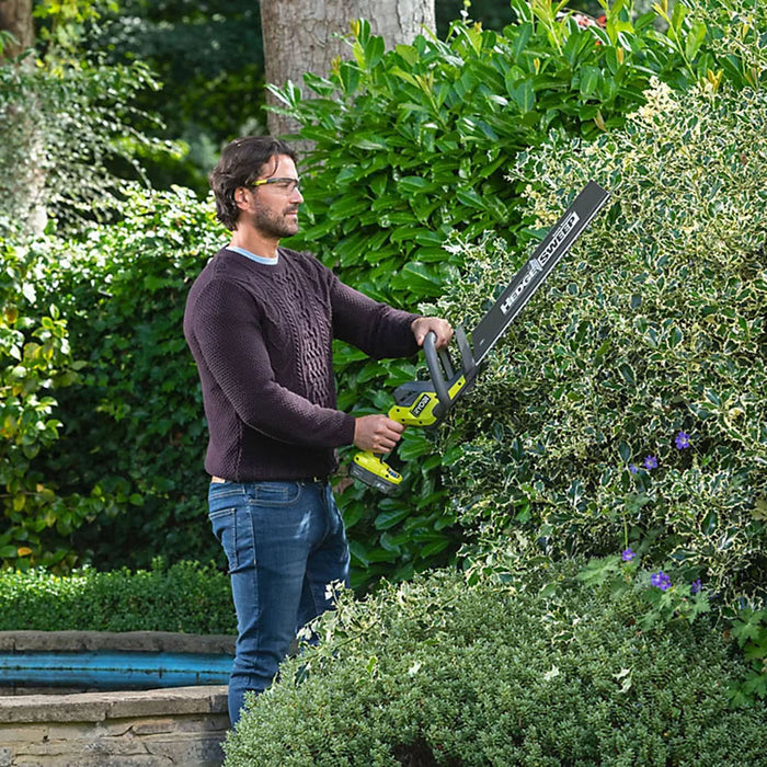 Ryobi Hedge Trimmer Cordless 18V 2.0Ah Li-ion RY18HT50A-120 Garden Bush Cutter - Image 3