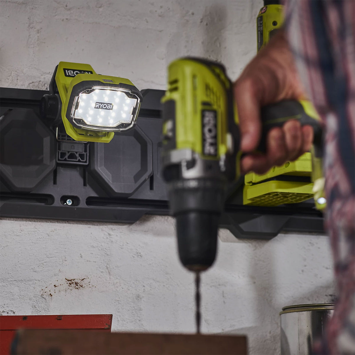 Ryobi USB Lithium 4V LED Work Light 1000lm Rechargeable Inspection Lamp - Image 3