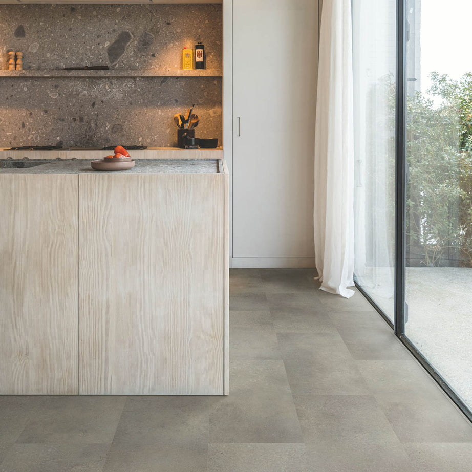 Quick-step Vinyl Tile Matt Grey Concrete Effect Textured Modern 1.85m² 10 Pack - Image 3
