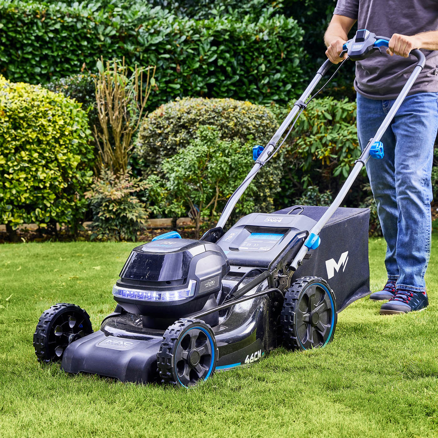 Mac Allister  Cordless Push Lawnmower 46cm MCV1195LWM 72V 2 x 4Ah - Image 2