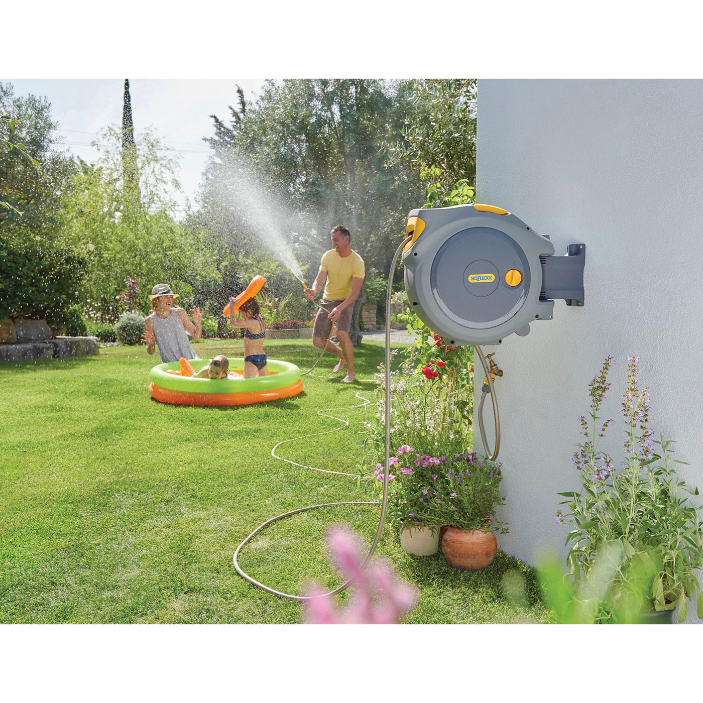 Hozelock Auto-Reel Hose Grey (L)30m Wall-Mounted Fitted Hose Stop Folding - Image 3