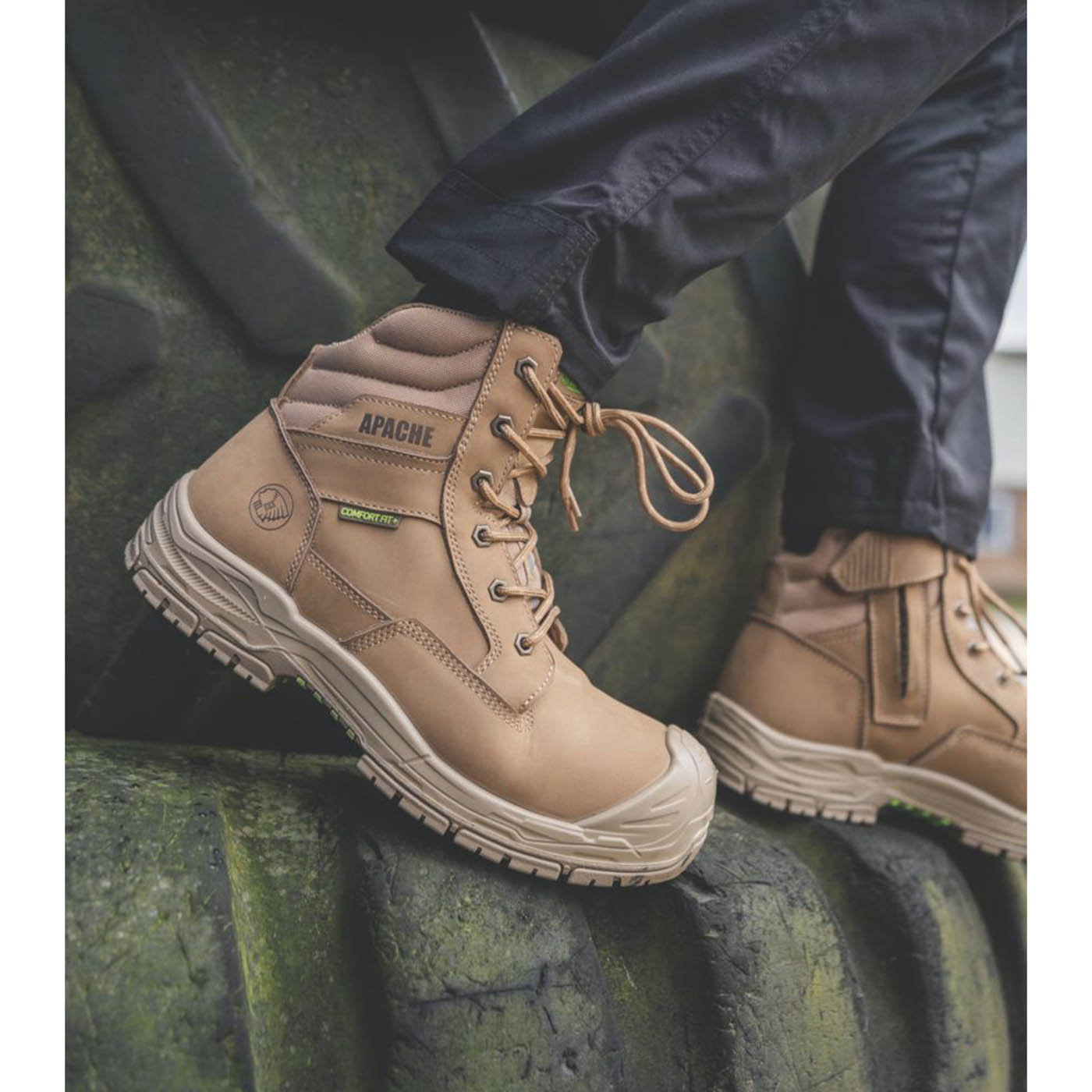 Apache Outback Size 10  Stone Water-Resistant  Safety Boots - Image 2
