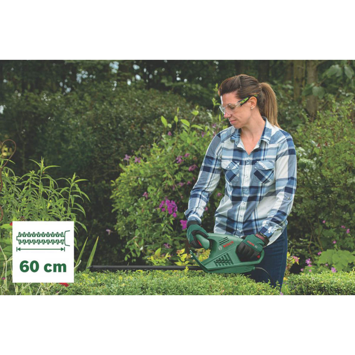 Bosch Hedge Trimmer Electric EasyHedgeCut60 Ergonomic 60cm Garden Cutter 450W - Image 3