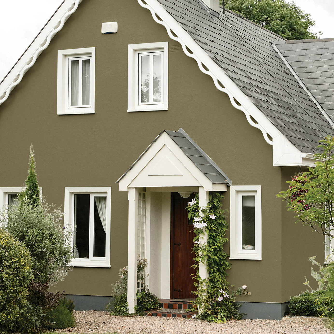 Sandtex Masonry Paint Olive Exterior Ultra Smooth Matt Long Lasting Durable 5L - Image 2