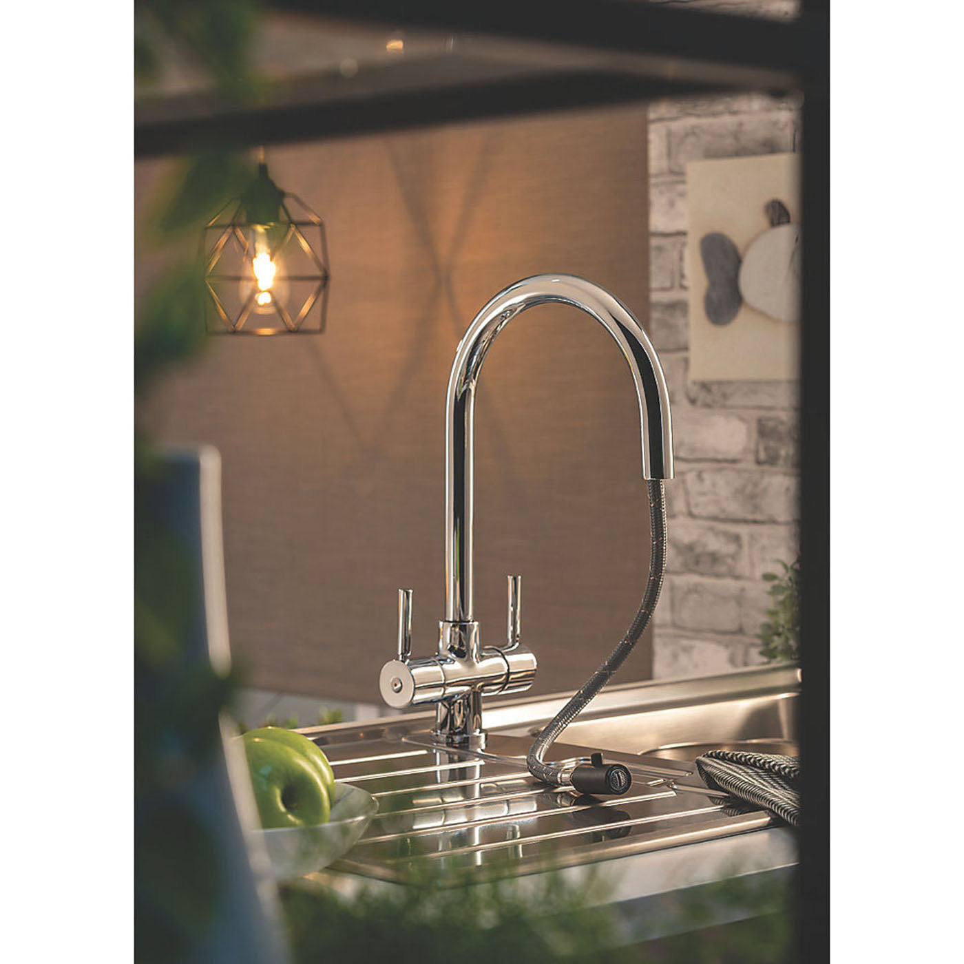 Kitchen Mixer Tap Mono Pull-Out Spout Brass Dual Lever Deck Mounted Modern - Image 3