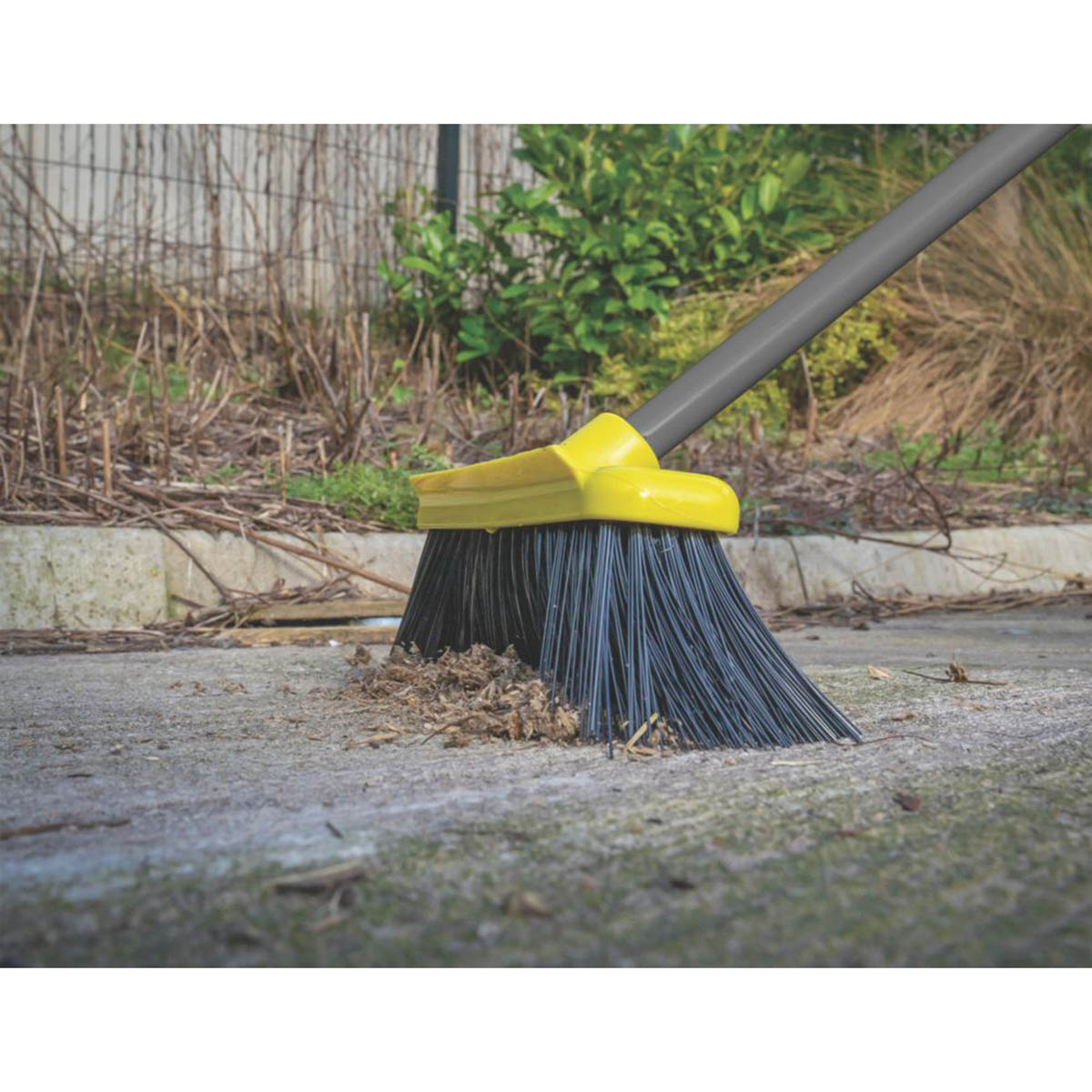 Red Gorilla Hard Broom Indoor Outdoor Lightweight Extendable Handle 12" (30cm) - Image 3