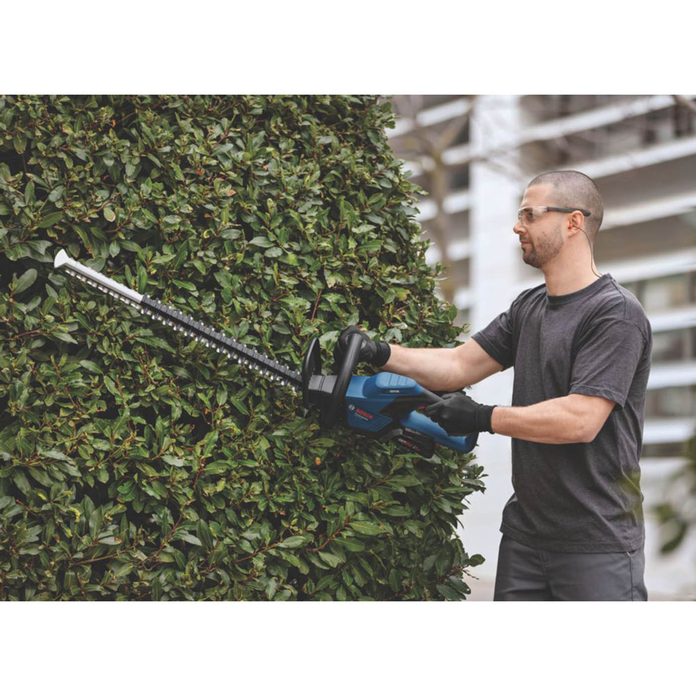 Bosch Hedge Trimmer Cordless 18V Li-Ion GHE18V-50Professional 50cm Body Only - Image 3