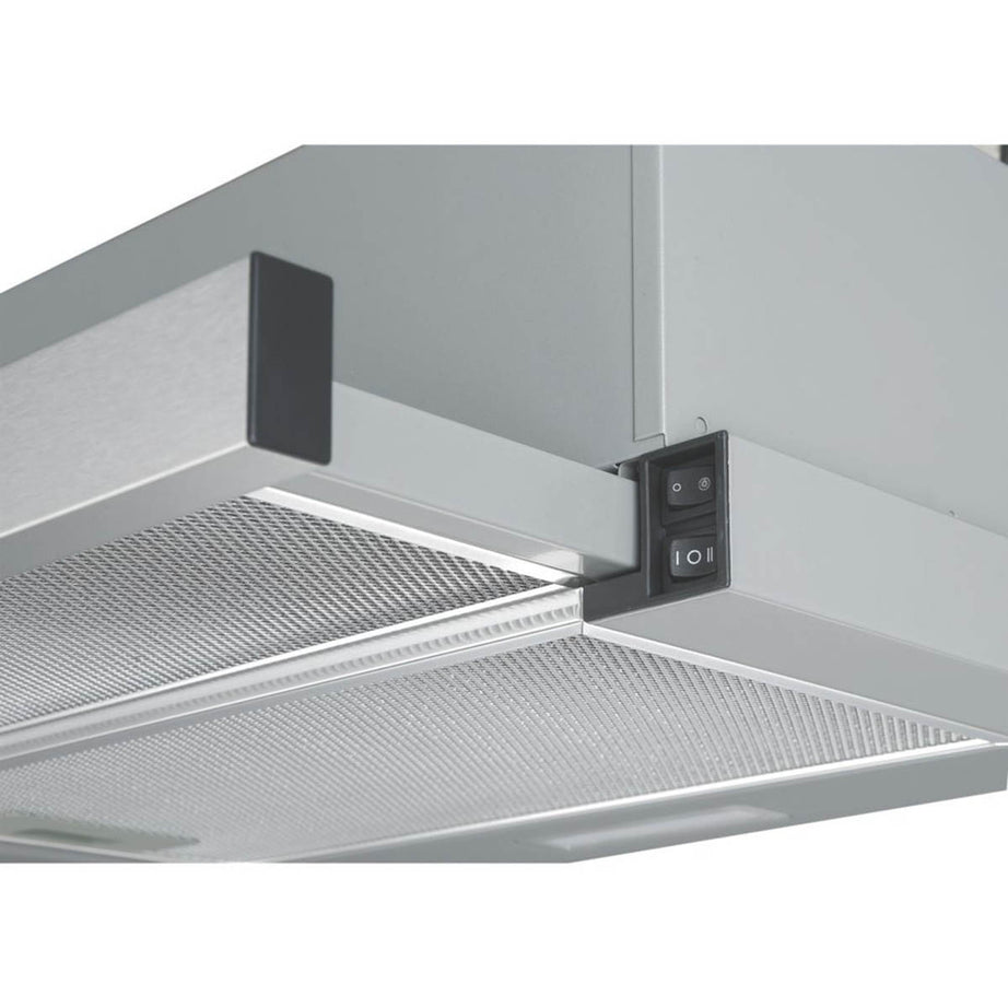 Essentials Cooker Hood Telescopic Stainless Steel Kitchen Extractor 598mm - Image 4